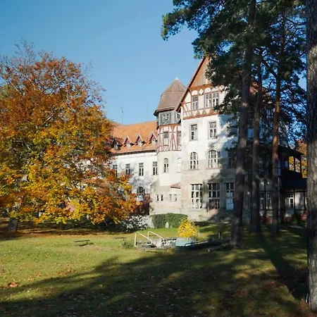 Parkresidenz Lychen, 10 Lychen