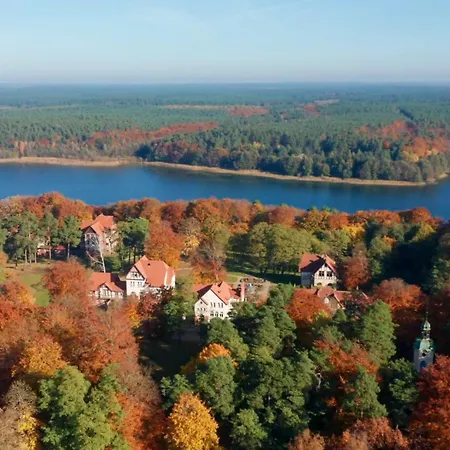 Parkresidenz Lychen, 10