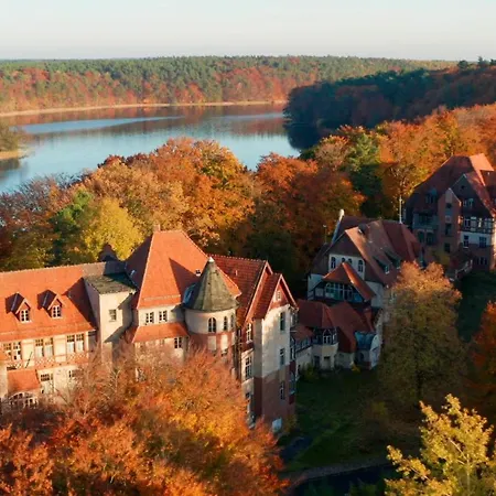 Parkresidenz Lychen, 10