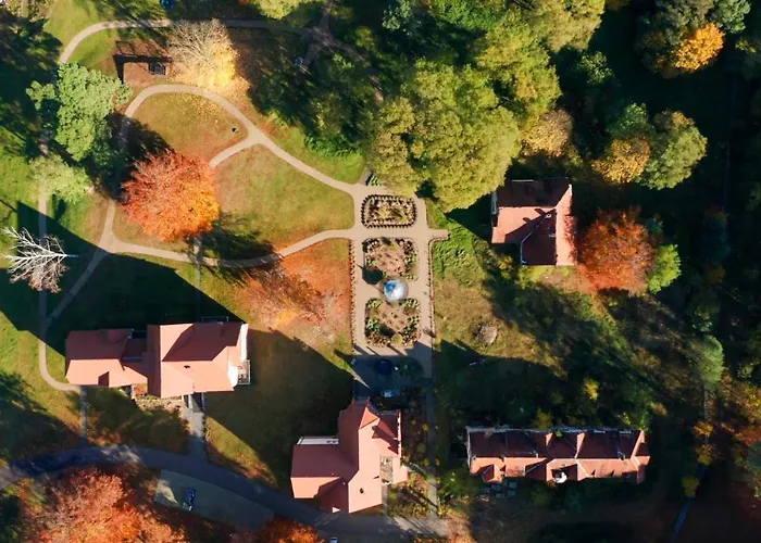 Parkresidenz Lychen, 10 *