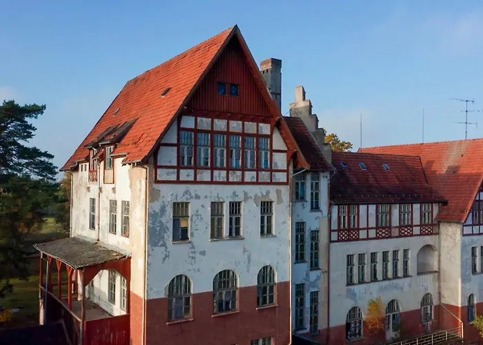 Parkresidenz Lychen, 10 利兴